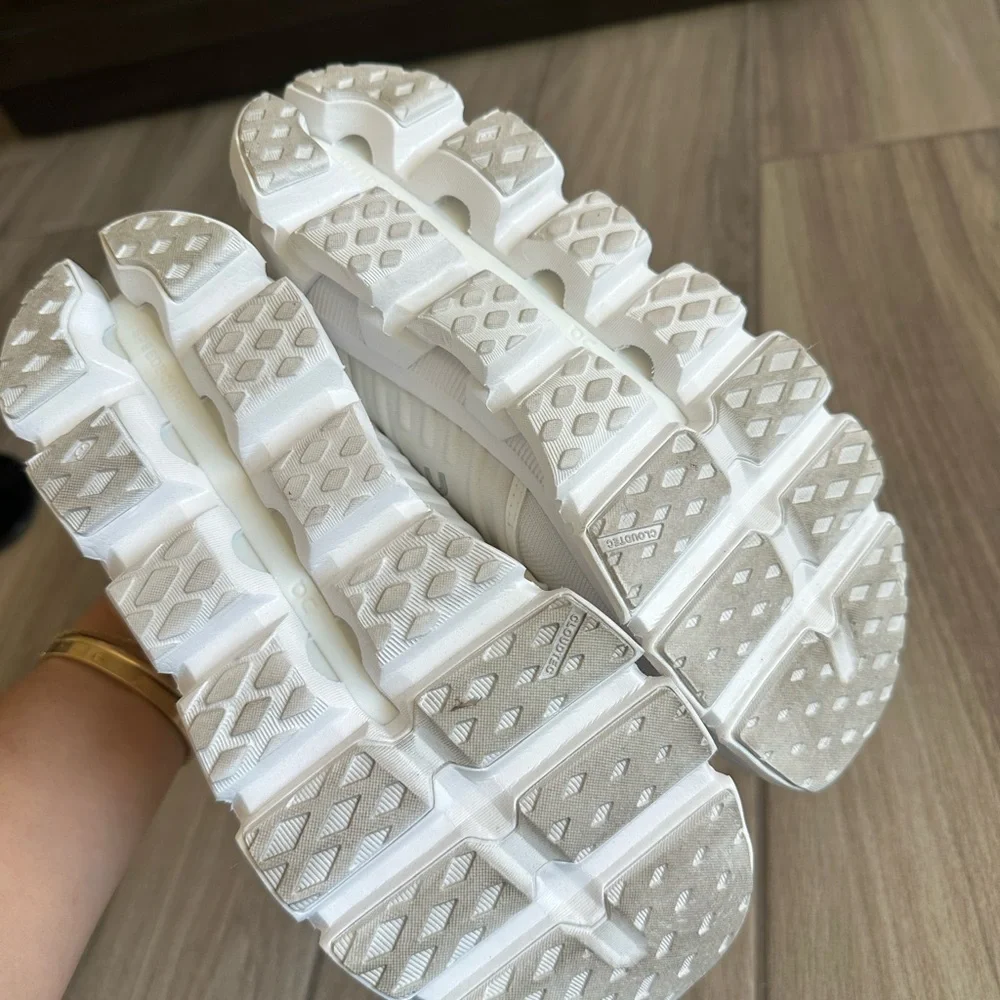 On Cloud White Sneakers - Picture 7 of 7